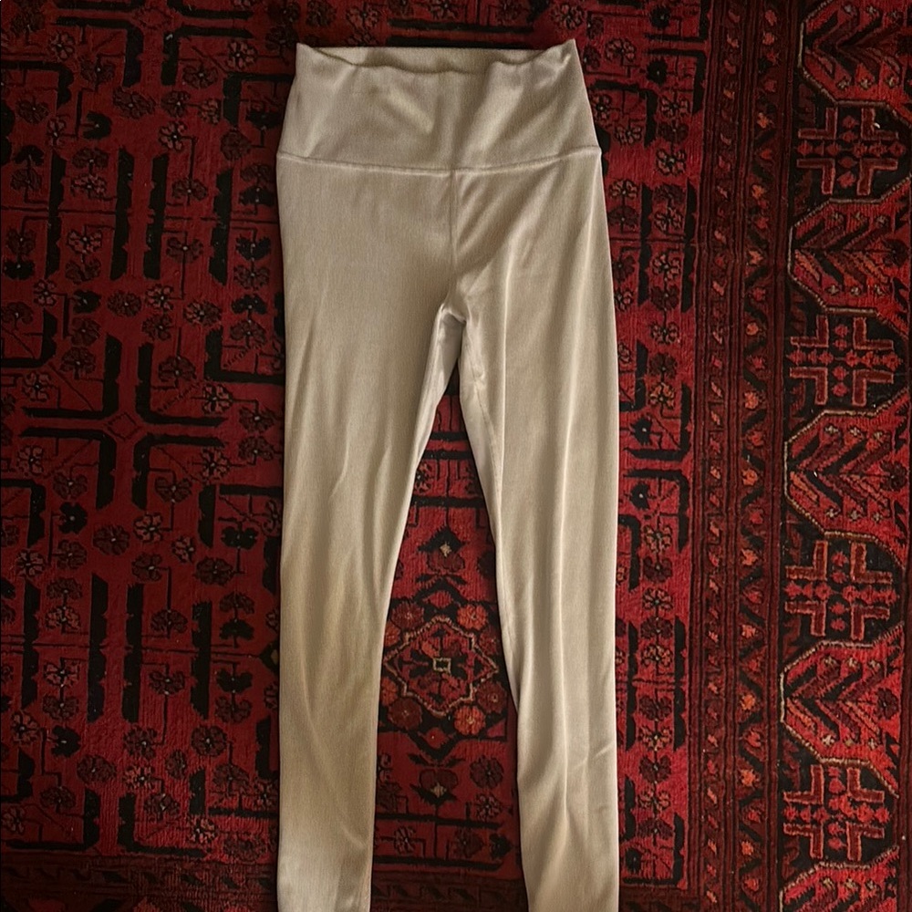 Vuori High-Waisted Leggings